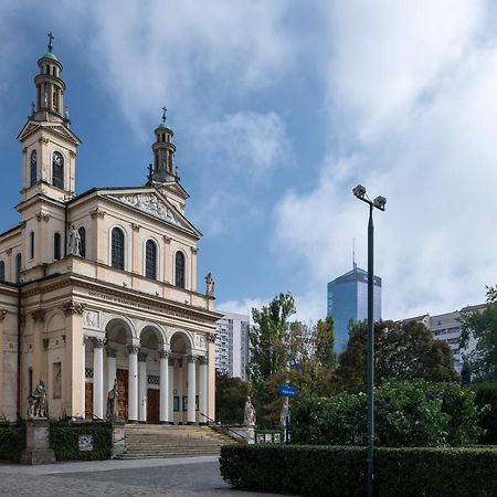 Plac Bankowy Serviced Apartments Warsaw Luaran gambar