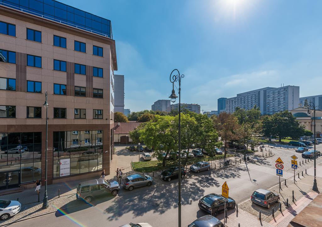 Plac Bankowy Serviced Apartments Warsaw Luaran gambar