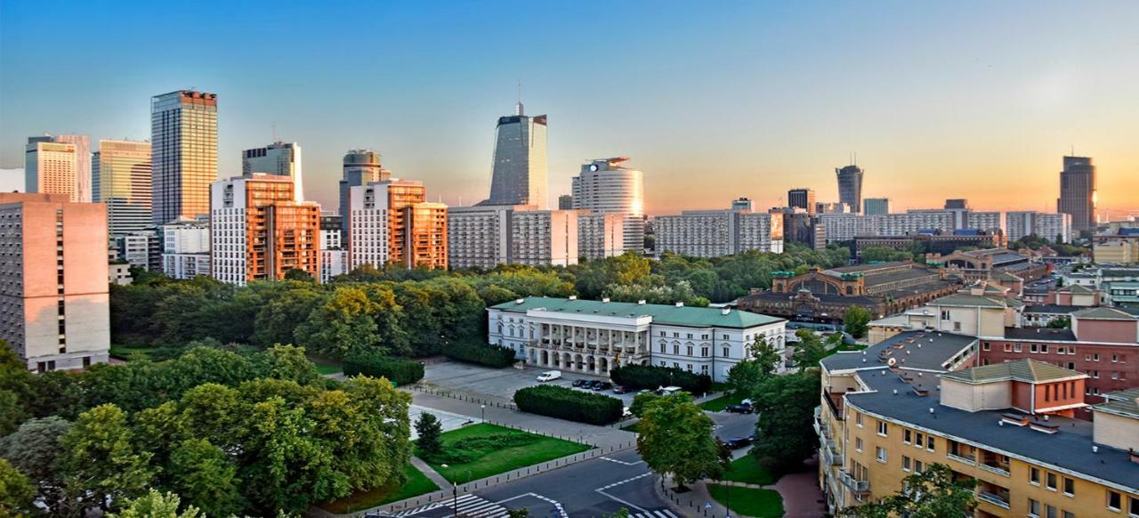 Plac Bankowy Serviced Apartments Warsaw Luaran gambar